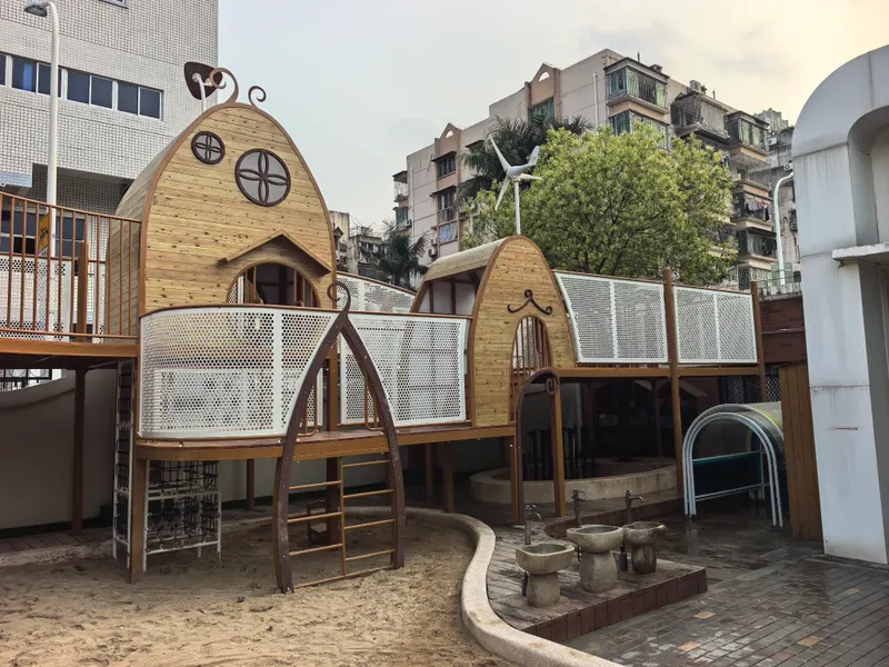 幼儿园沙池游乐组合
